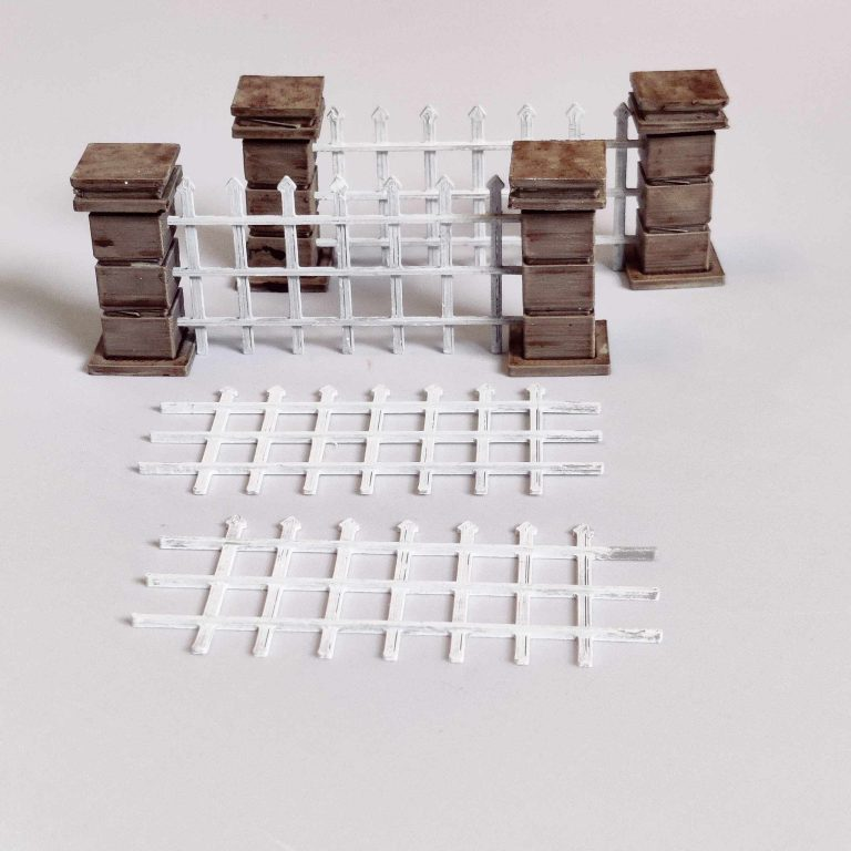 Wrought Iron Fences & Centre Columns - Iron Gate Scenery