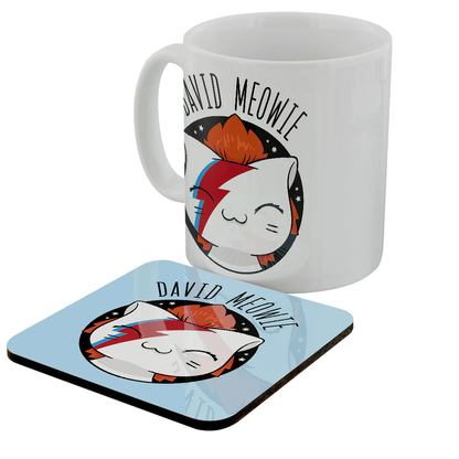 David Meowie Mug & Coaster Set by VIPets.  A white mug with a cute cat sporting the iconic Ziggy Stardust face paint making a great edition to your mug collection or as a gift for a cat lover or music fan.