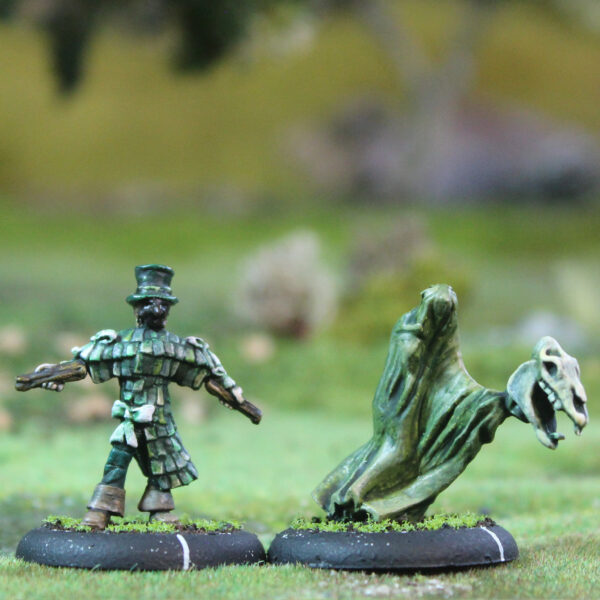 Lords of Summer by Oakbound Studio. A pack of 2 lead pewter miniatures supplied with 30mm round lipped bases. One of Mrs MLGs favourites from the range, two miniatures full of character for your tabletop.