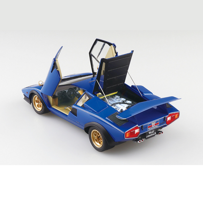 Lamborghini Countach Walter Wolf Version 2 - 1/24 - Aoshima scale model