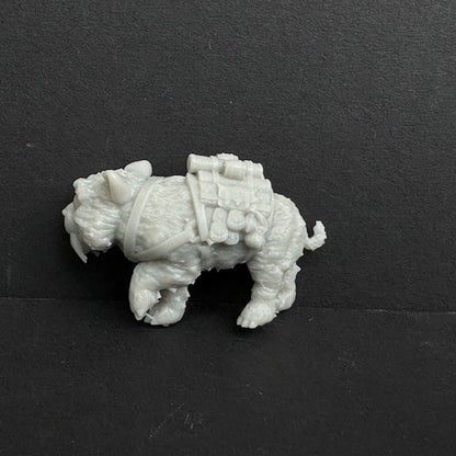 Sabretoothed Tiger - Iron Gate Scenery