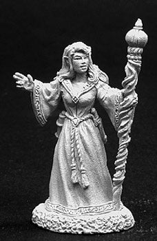 Reaper miniatures 02762 - Tuilin, Female Elf: www.mightylancergames.co.uk