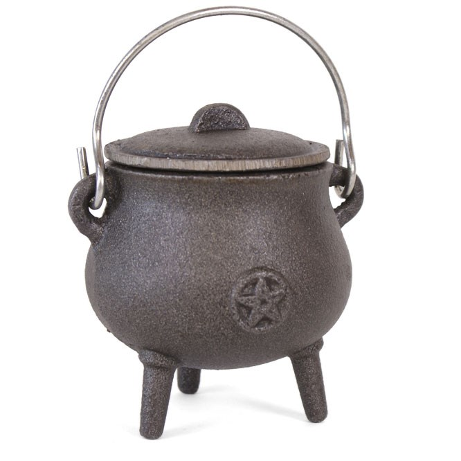 Cast Iron Cauldron With Pentagram Design - 7cm