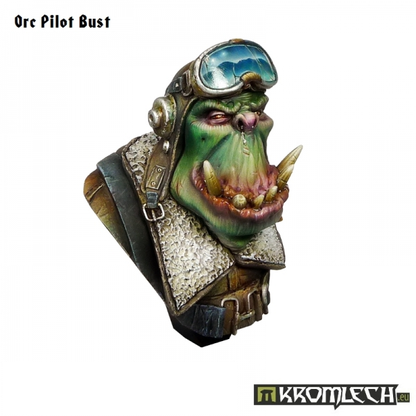 An Orc pilot bust from Kromlech for painters and collectors, full of character this 65mm high bust features an Orc in classic pilot gear for your collection. 