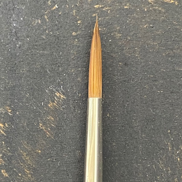 Rosemary & Co Red Dot pointed round size 3 paintbrush