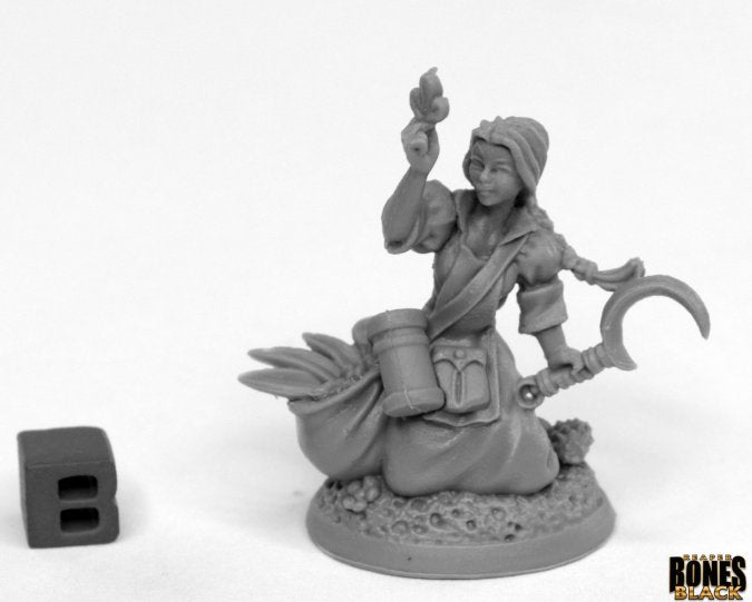 44017 - Juliana, Herbalist (Bones Black) :www.mightylancergames.co.uk 