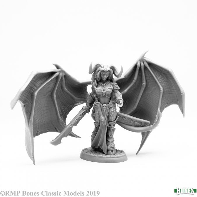 77645 - Queen of Hell (Bones) :www.mightylancergames.co.uk 