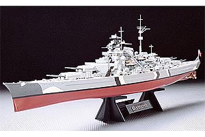 BISMARCK WITH STAND - Tamiya 1/3...