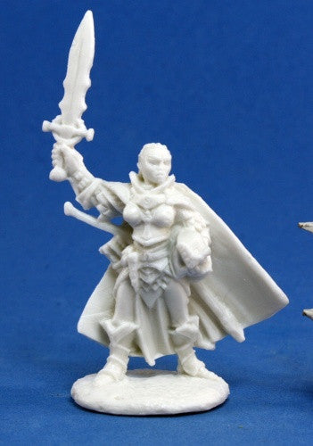 89011 - Seelah, Iconic Paladin (Pathfinder Bones) :www.mightylancergames.co.uk