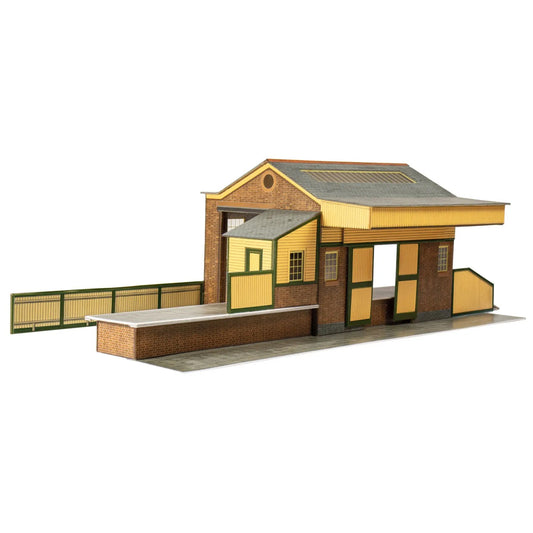 Superquick Goods Depot (Red Brick) OO/HO Kit