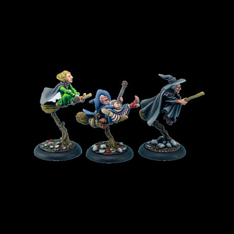 Three Witches on Brooms - Discwo...