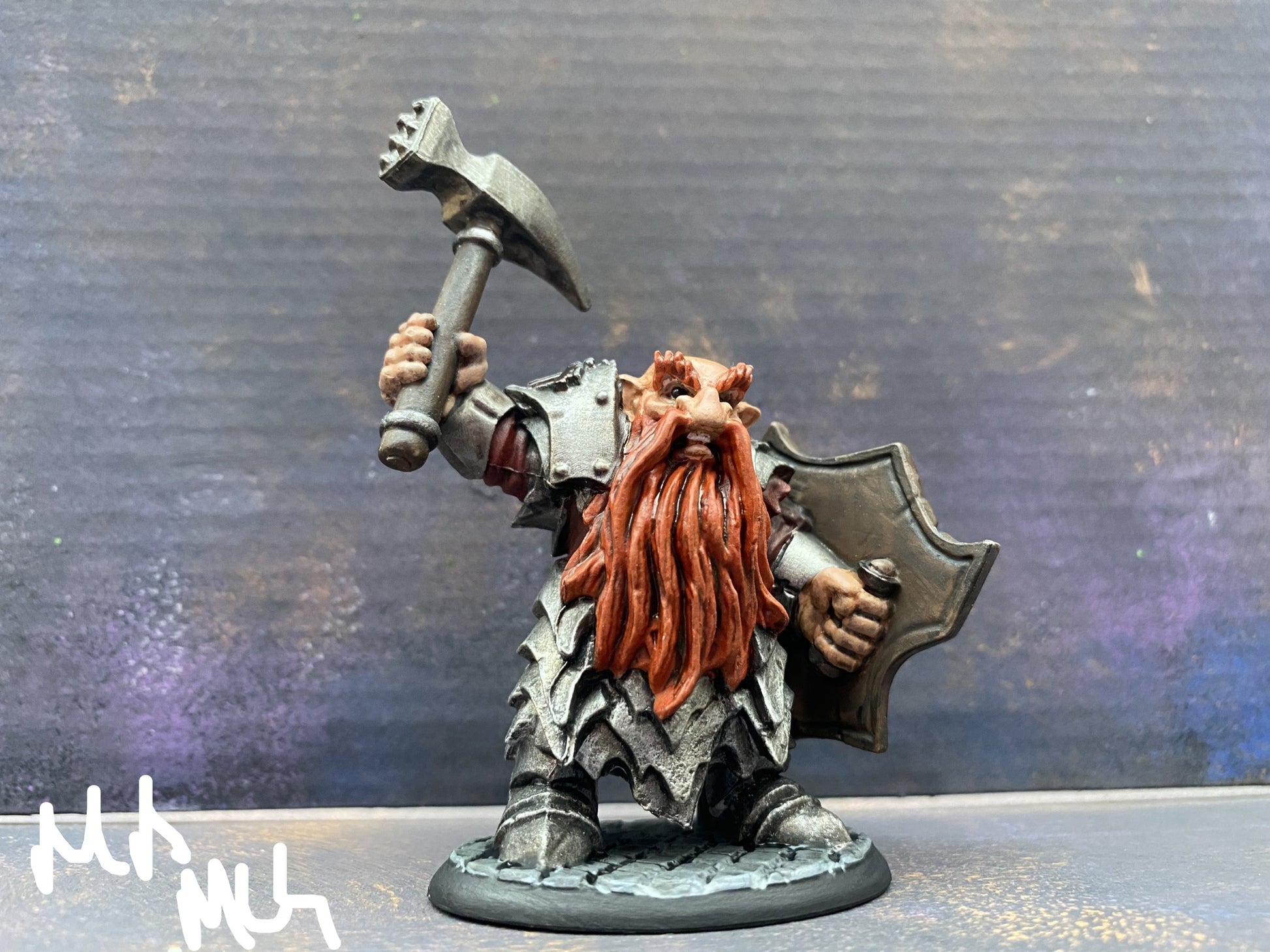 44109 - Enlarged Dark Dwarf Smiter (Bones Black)