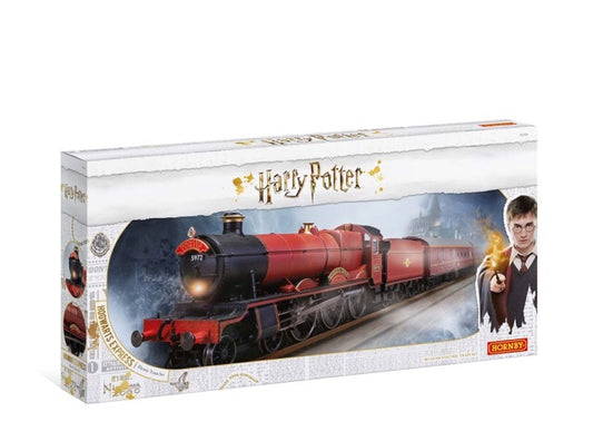 Hogwarts Express Train Set - Hornby :www.mightylancergames.co.uk