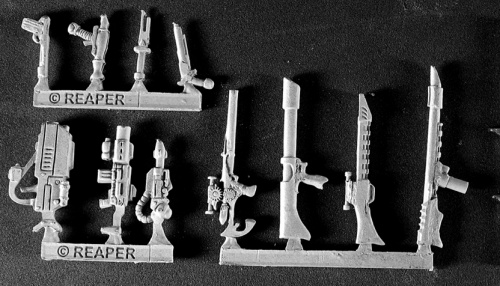 weapons-  reaper miniature uk stockist